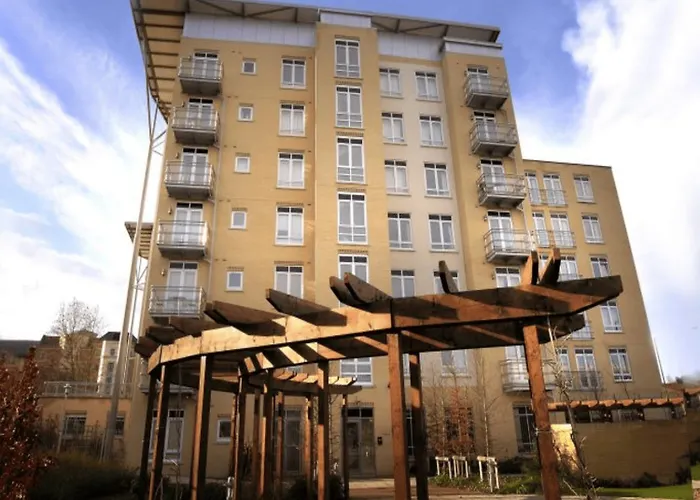 Reading Modern Two Bedroom Apartment